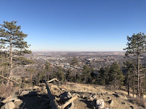 Red Rocks and Anemone Trail Loop