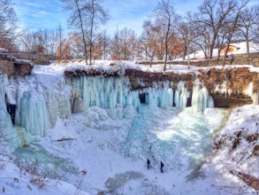 8 Best places to hike near Minneapolis