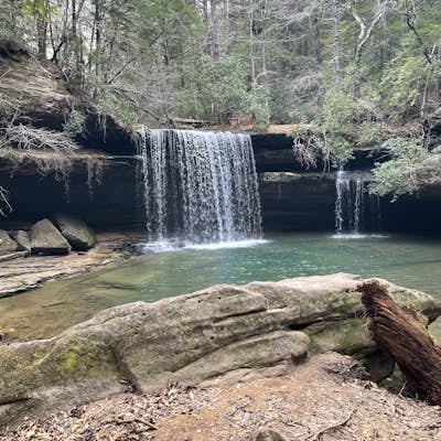 Hike to Upper Caney Creek Falls