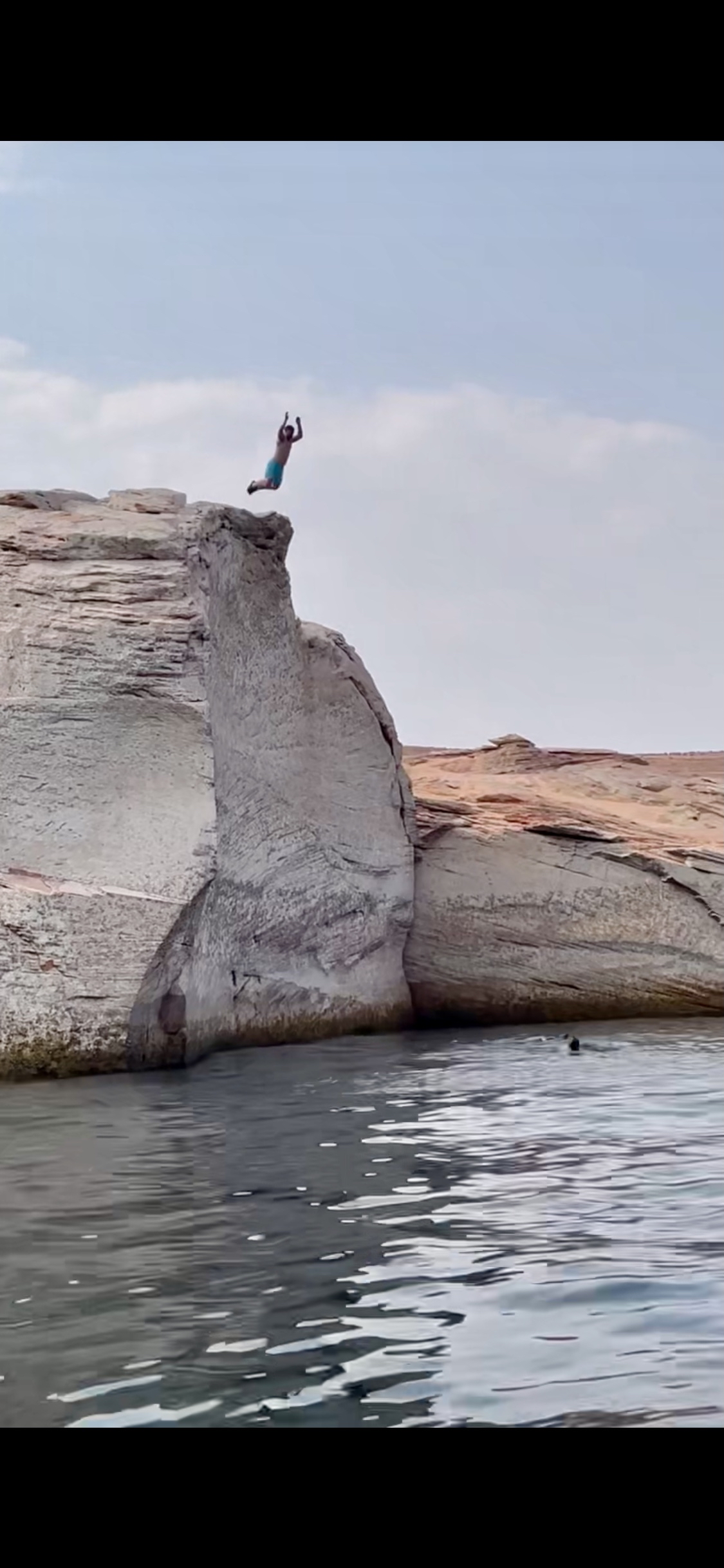 Explore Lake Powell's Clear Creek Canyon by Powerboat