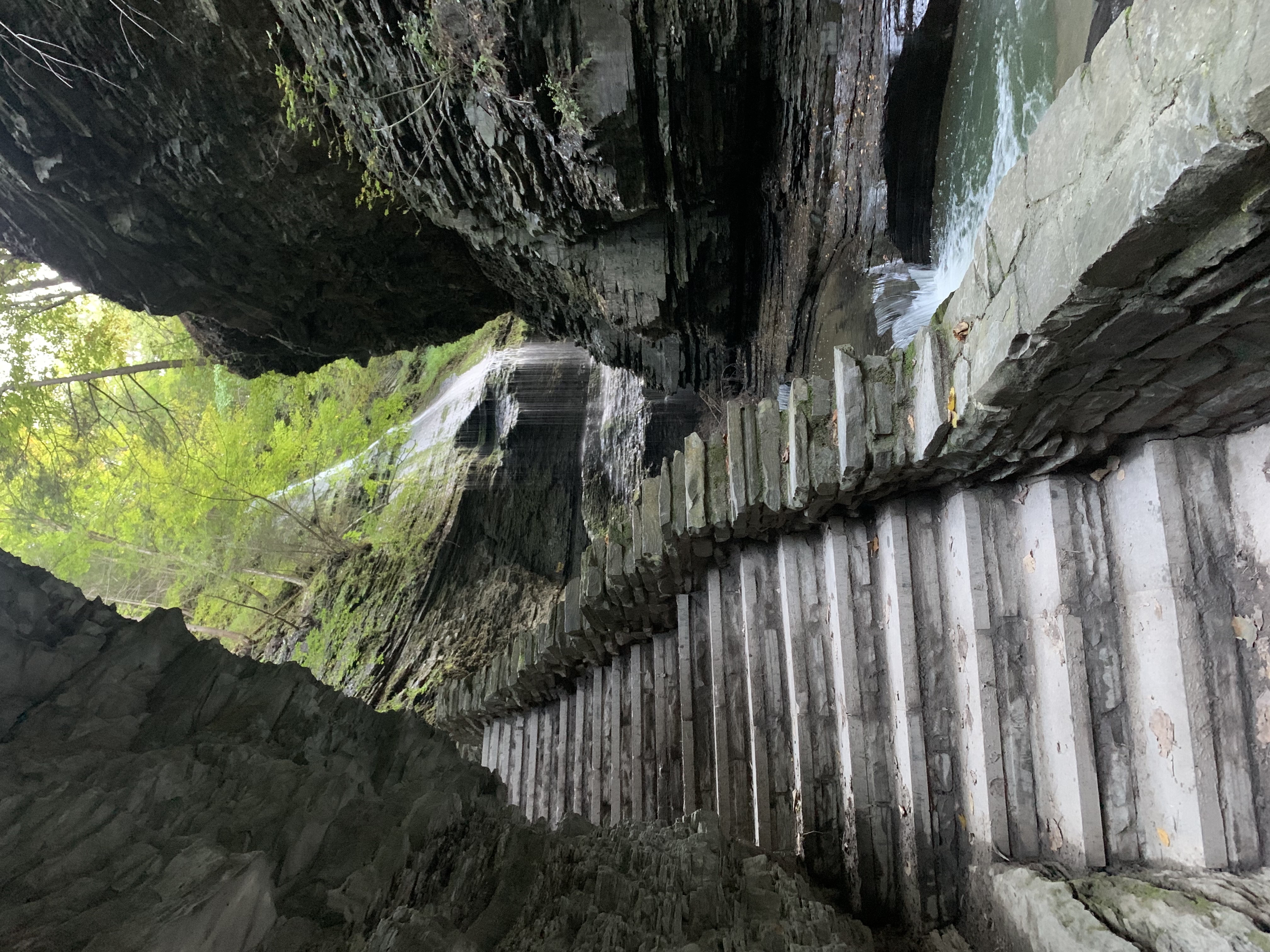 Gorge Trail via South Parking Lot  