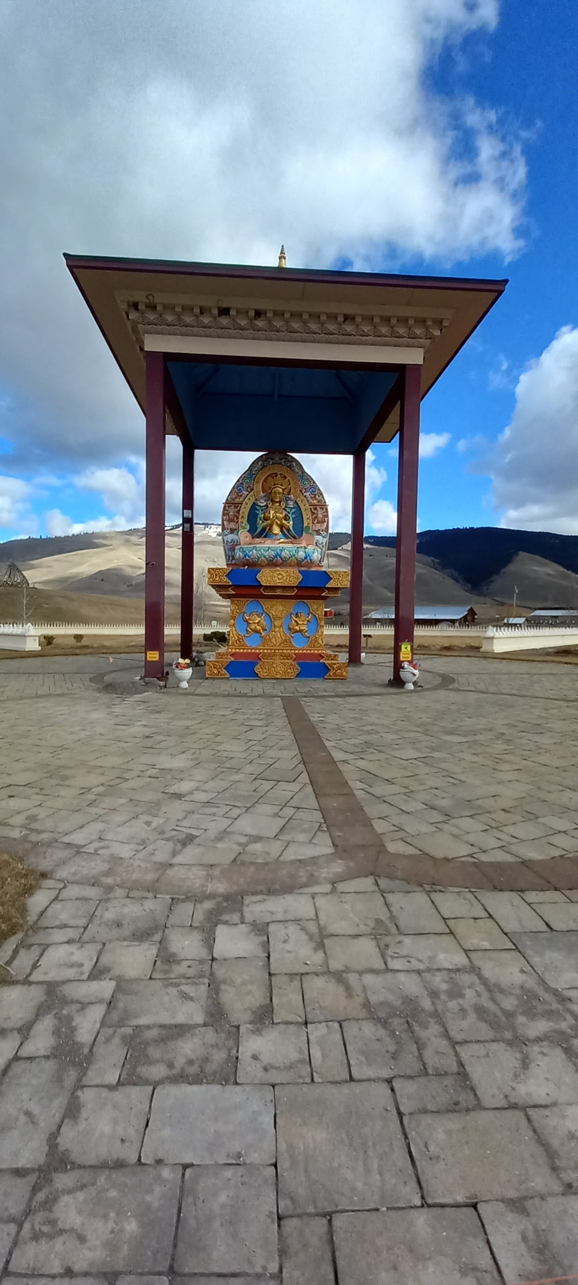 Ewam Garden of One Thousand Buddhas