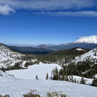 Hike to Heart Lake in the Klamath Mountains