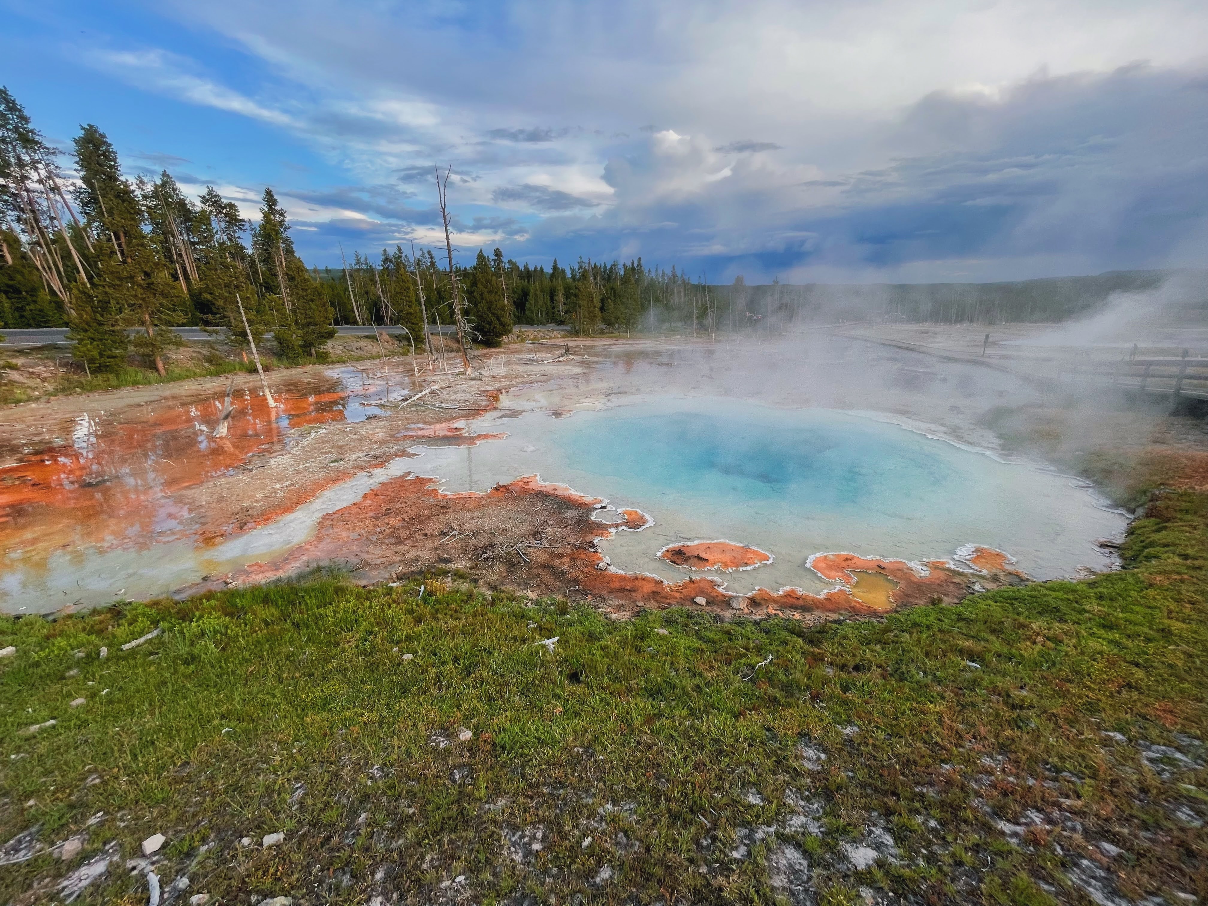 Upper Geyser Basin Old Faithful Observation Point Loop