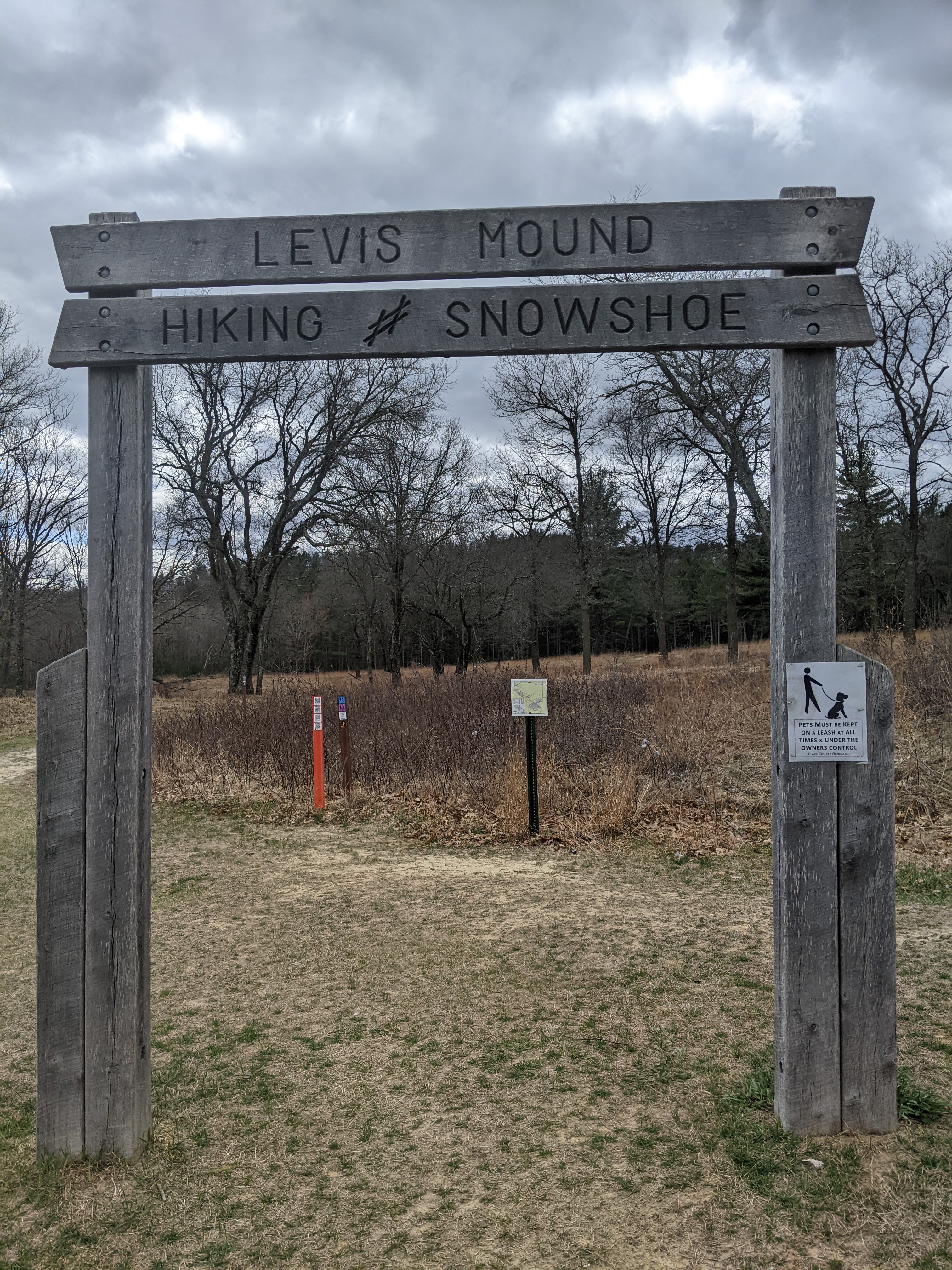 Levis/Trow Mounds Trail