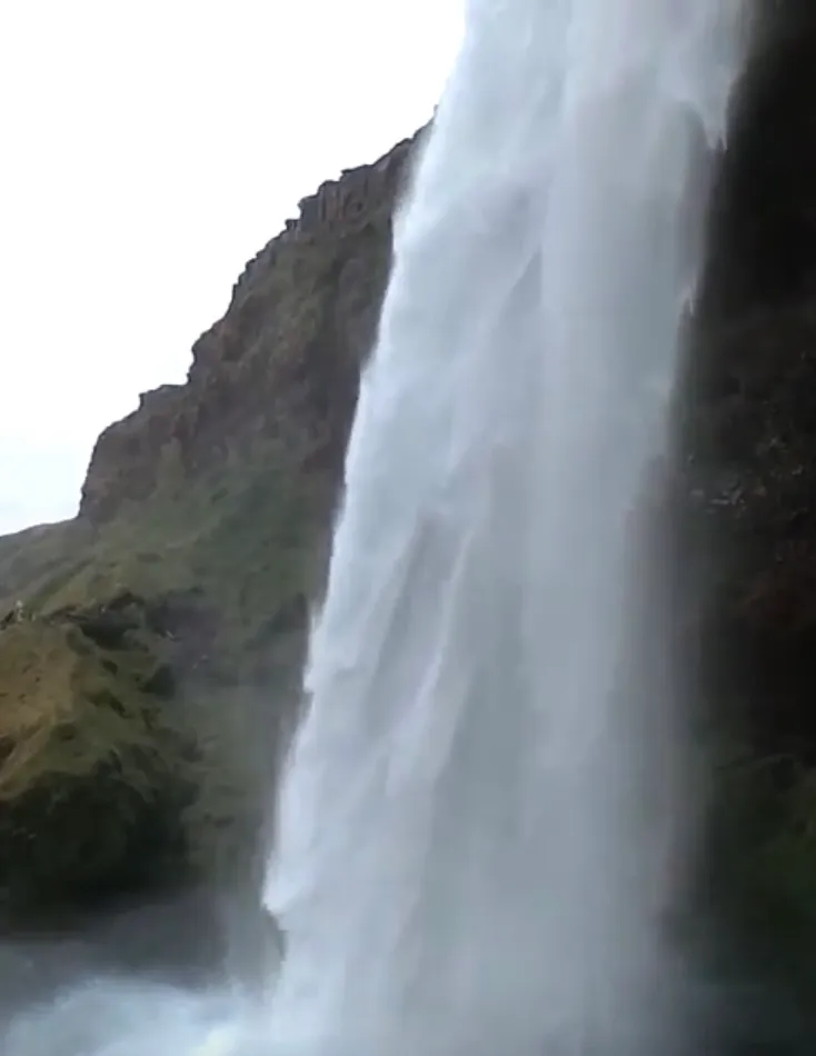 Photograph the Waterfalls of Iceland