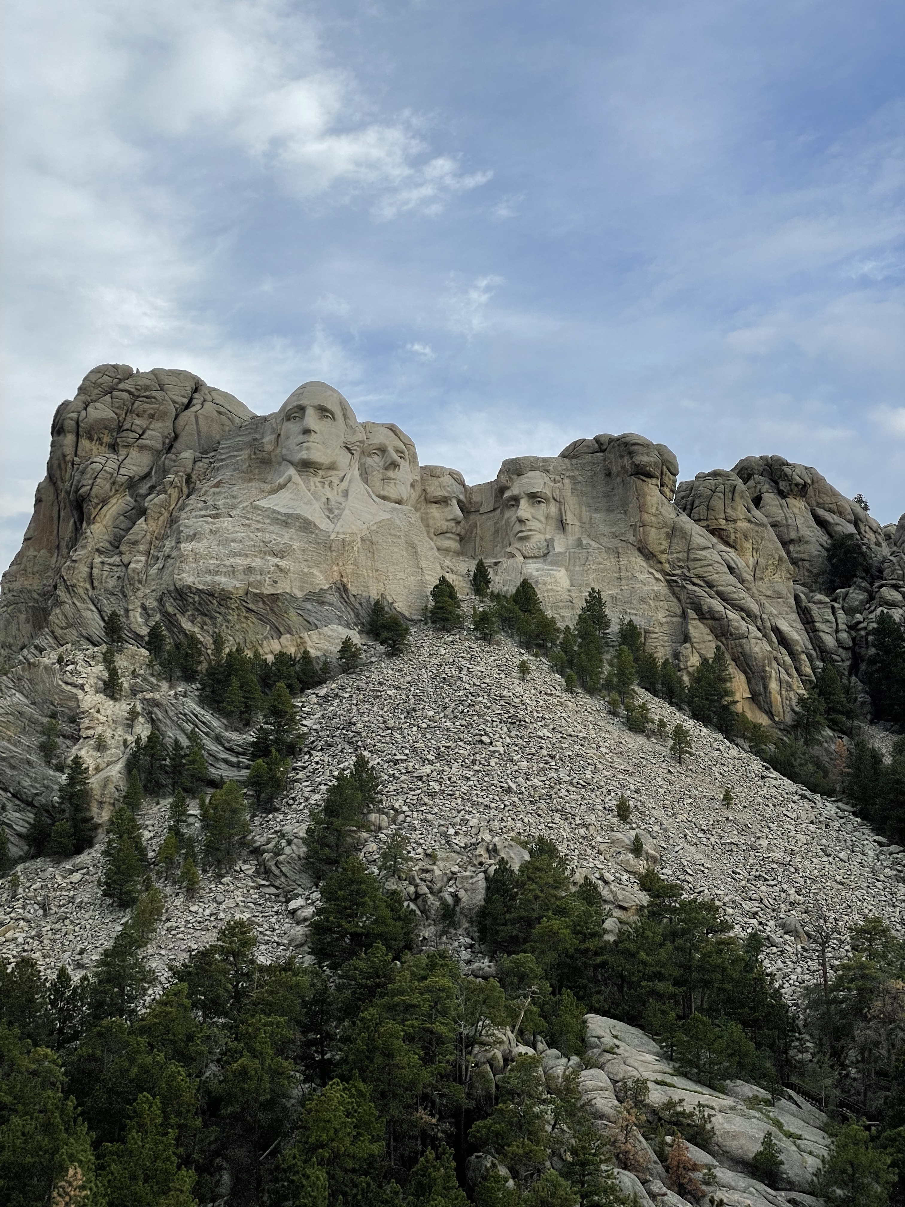 Presidential Trail at Mount Rushmore