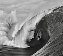 8 Inspiring surf photographers to follow