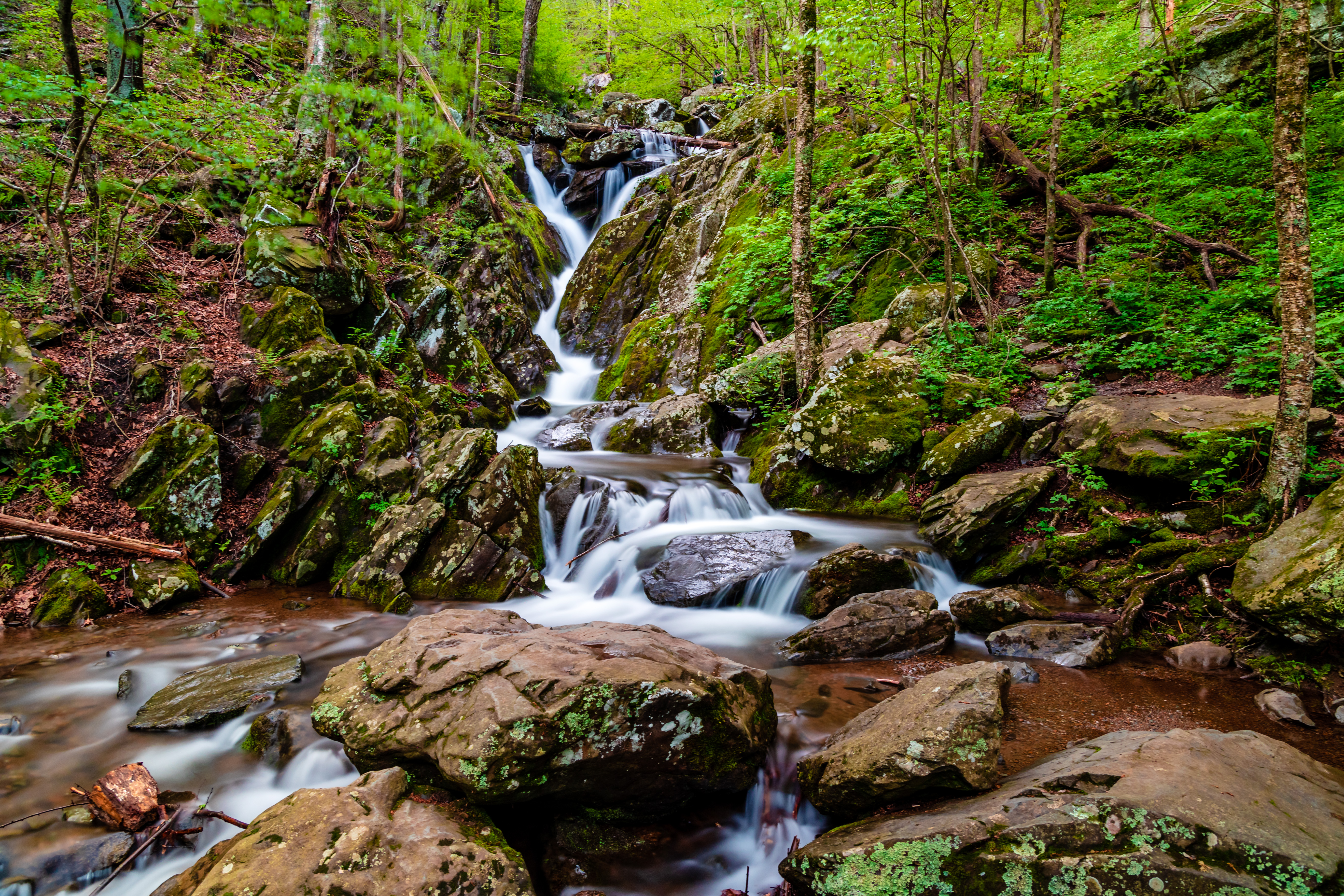 Dark Hollow Falls