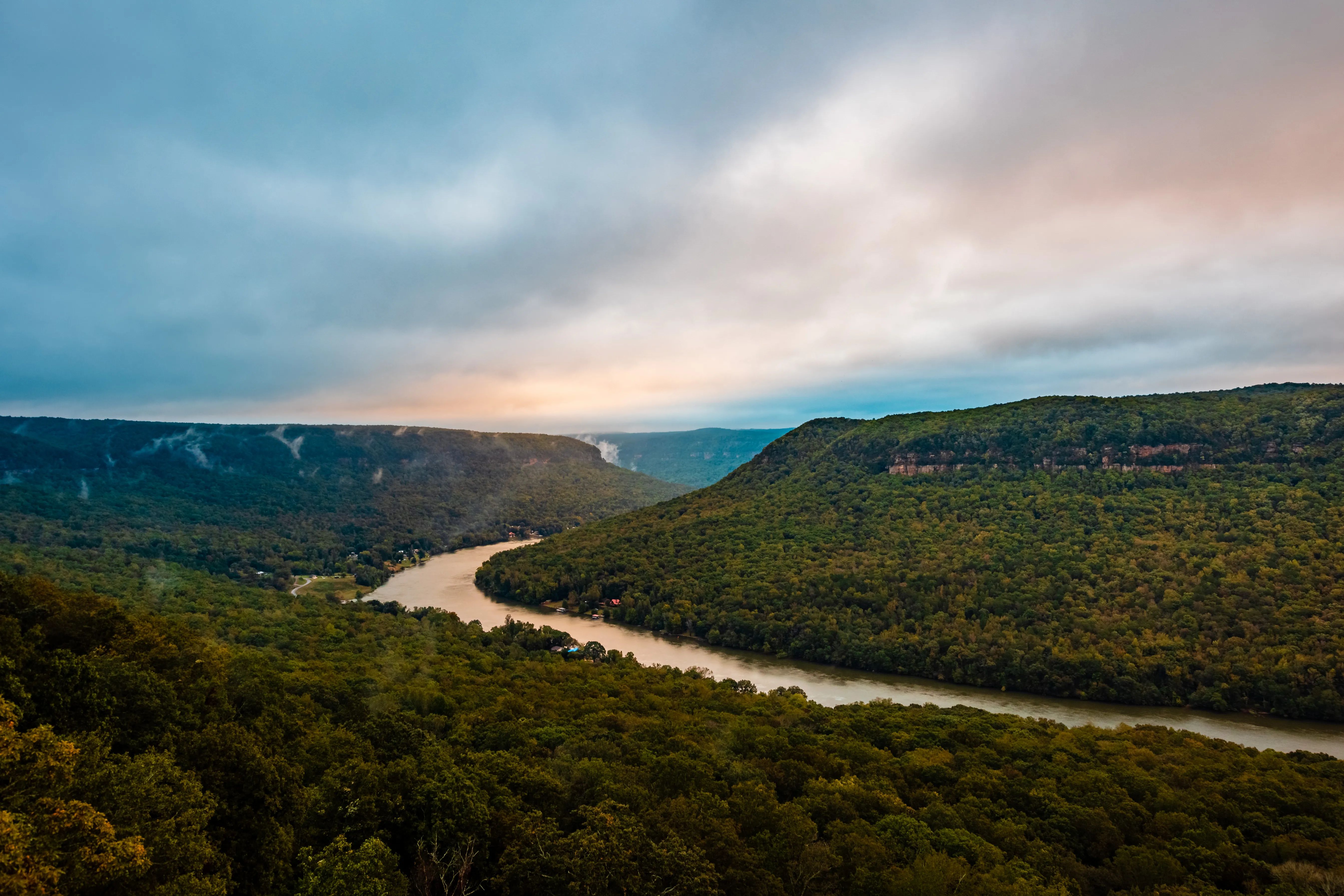 Snoopers Rock Trail