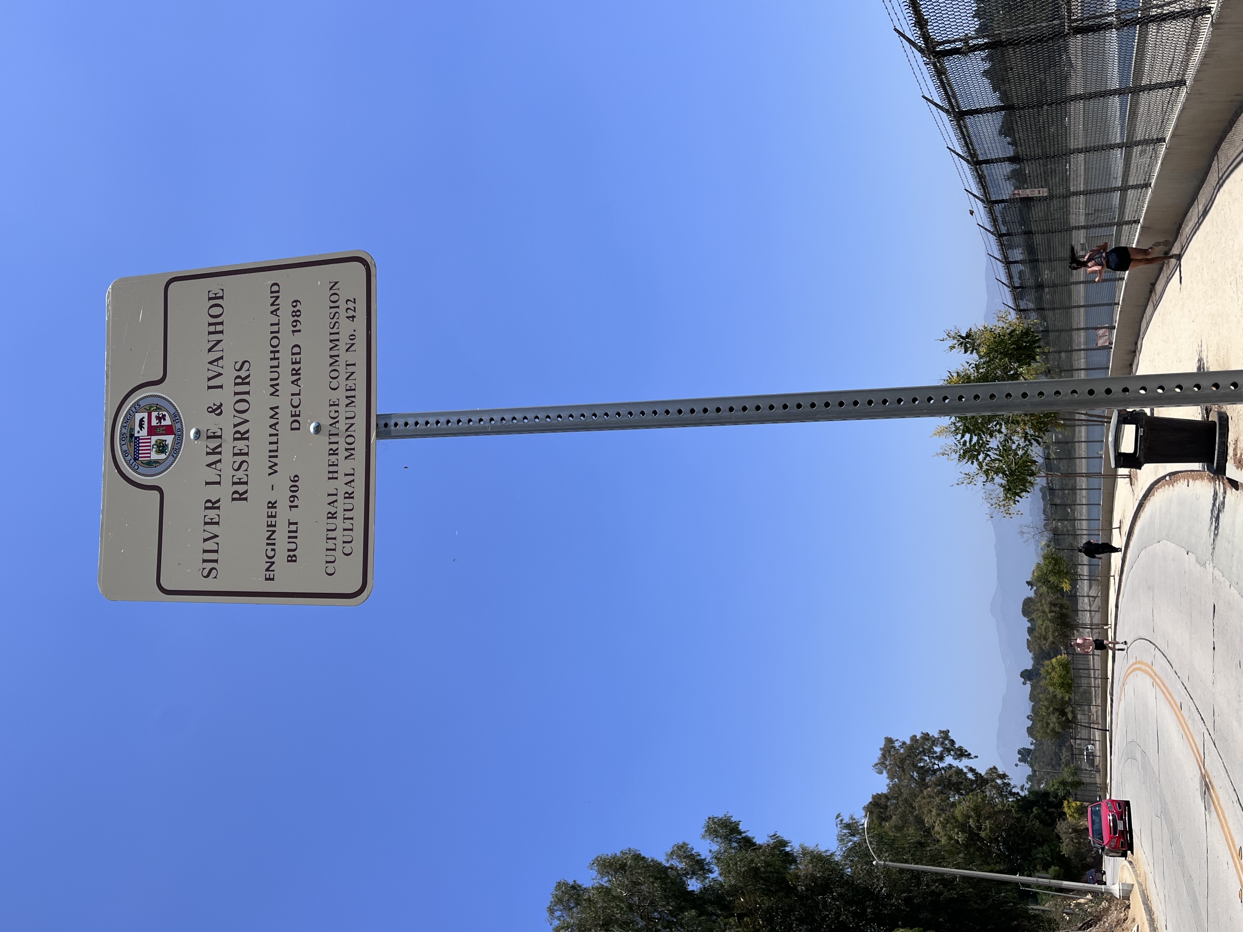 Silver Lake Reservoir Trail