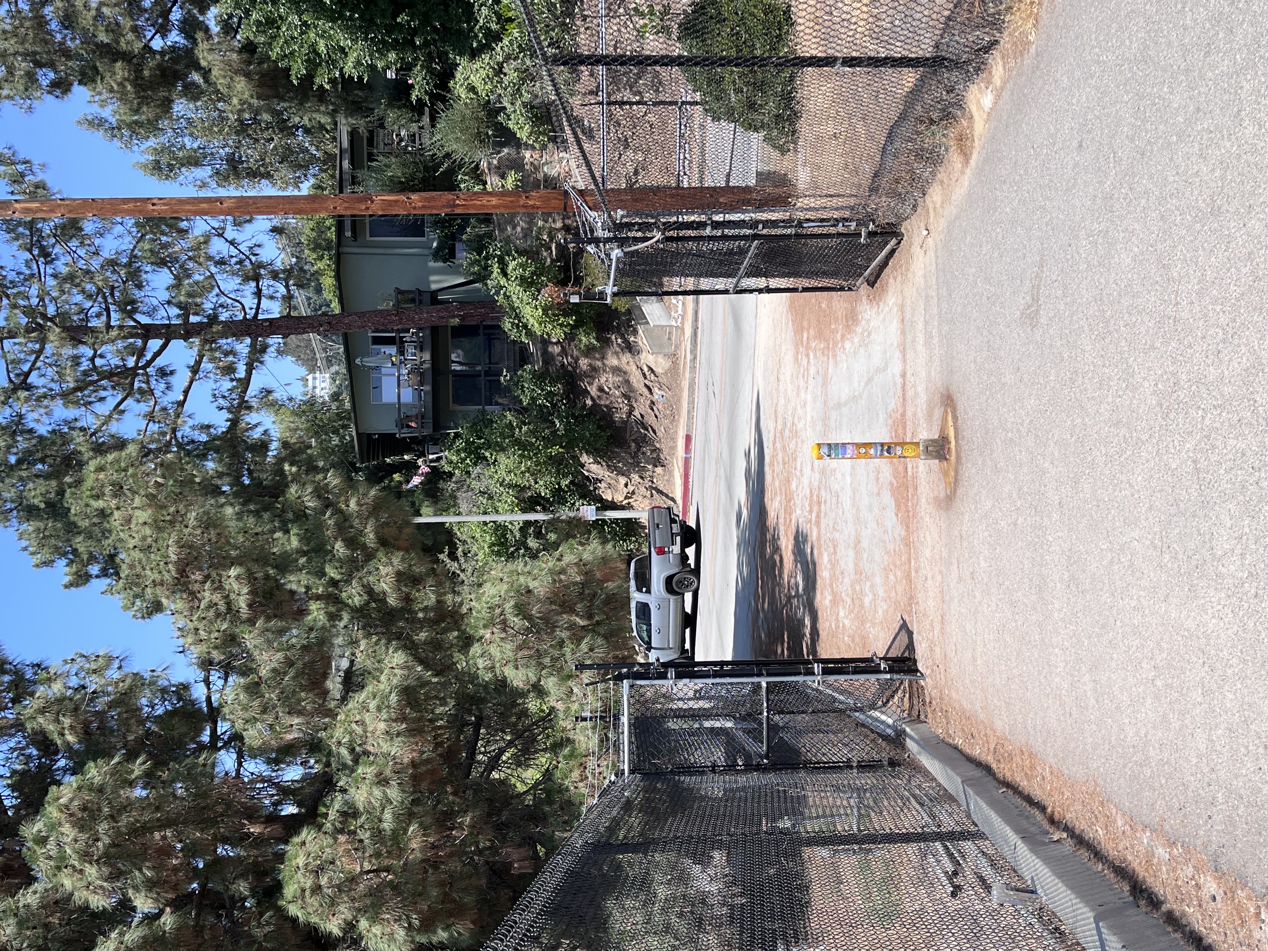 Silver Lake Reservoir Trail