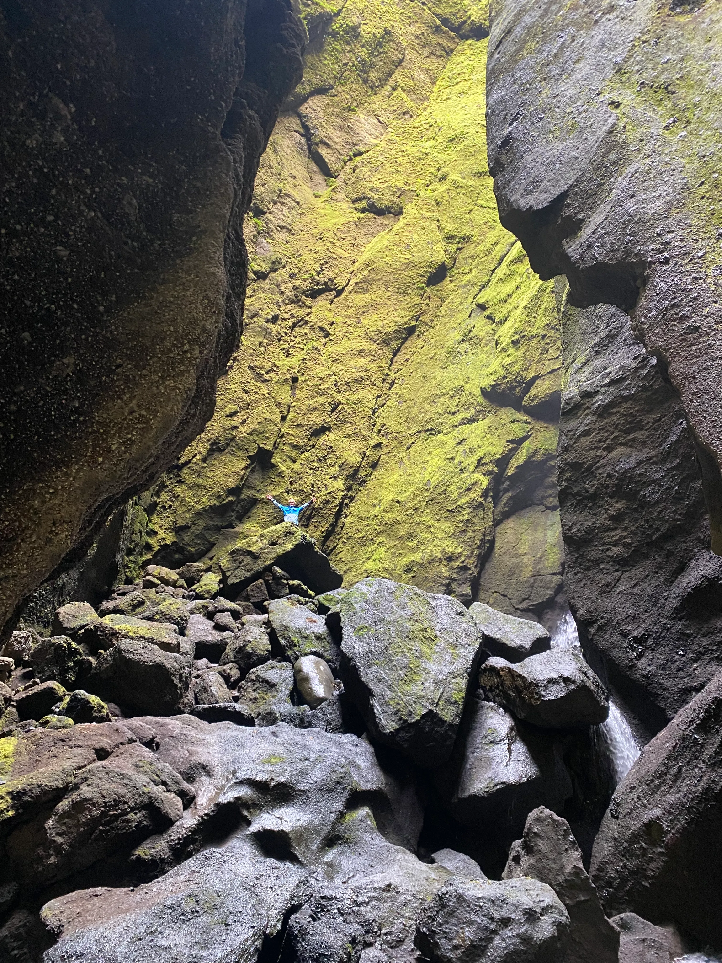 Hike Stakkholts Canyon (Stakkholtsgja)