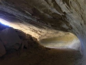 Covered Wagon Natural Bridge Trail