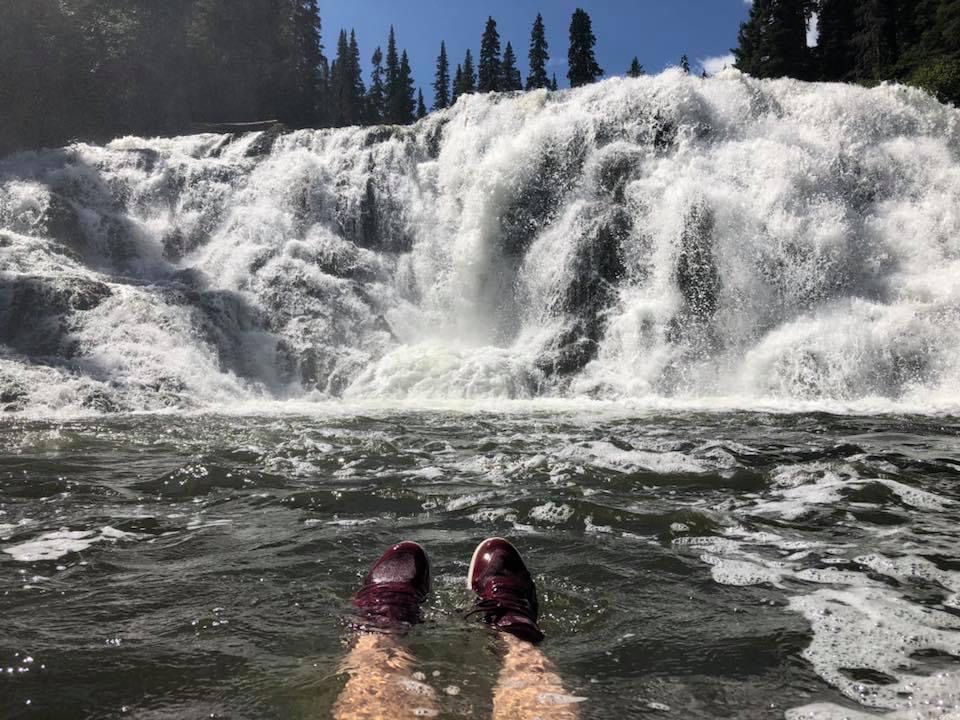 Hike to War Falls