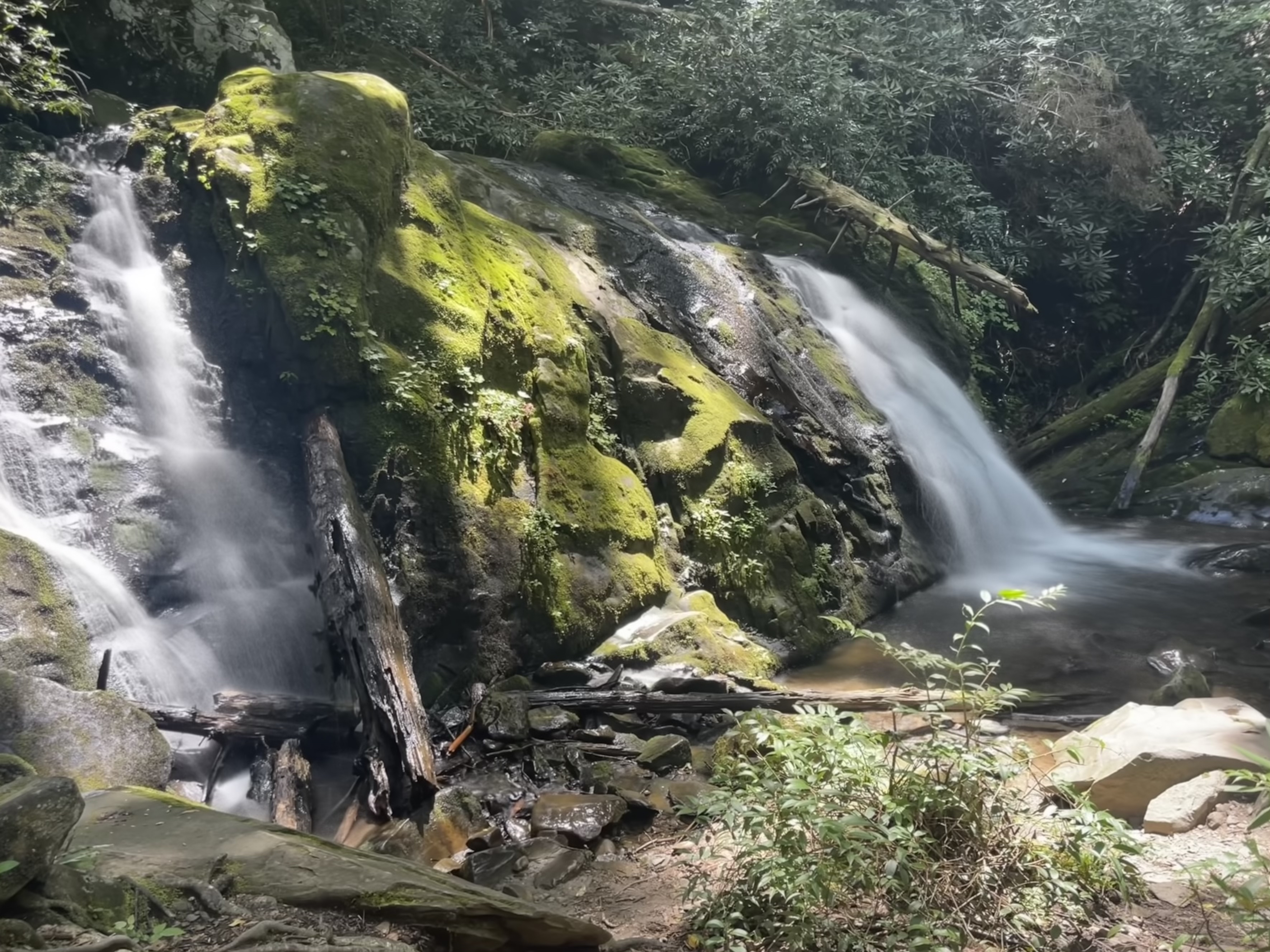 Hike to Upper Meigs Falls