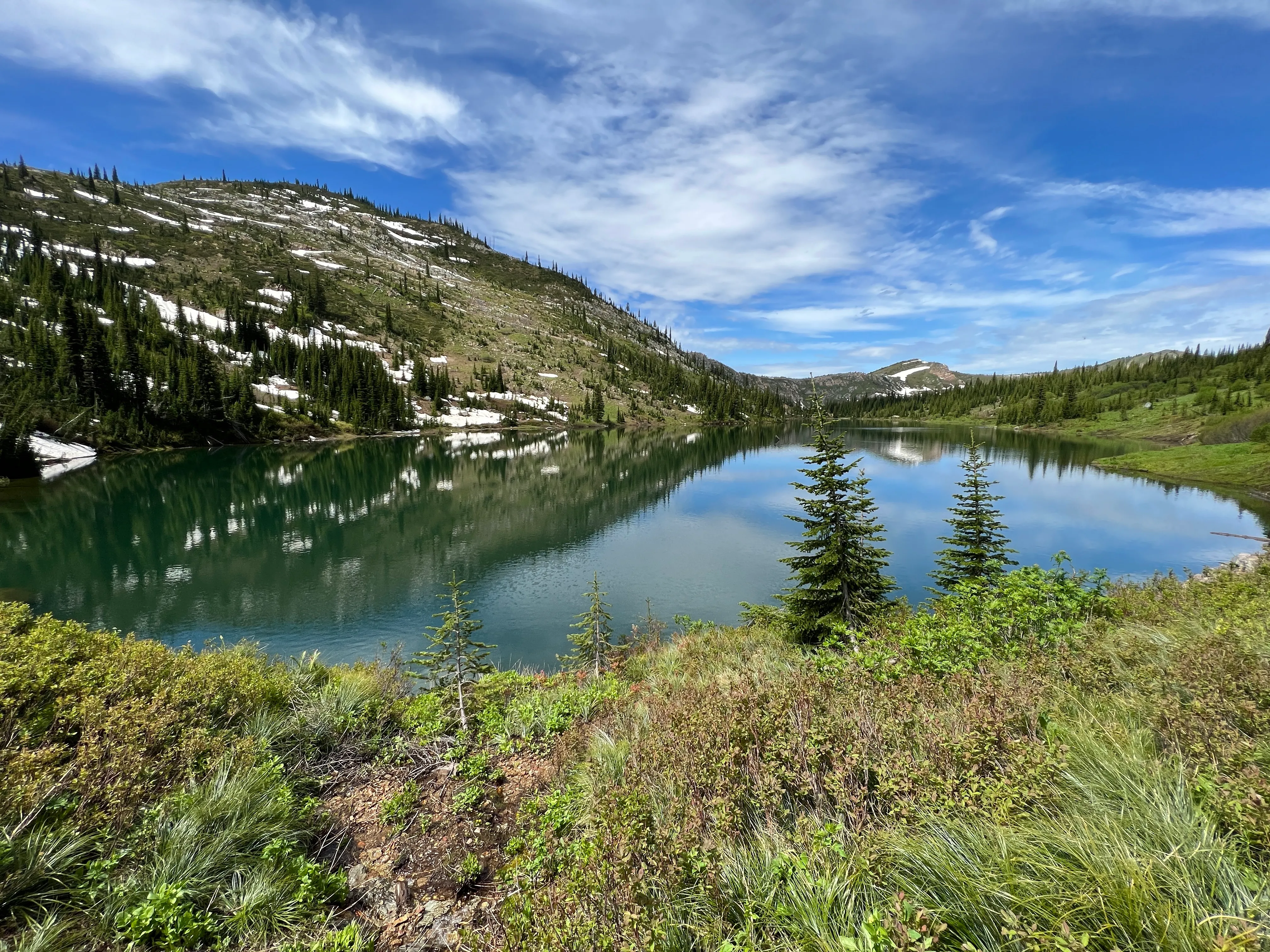 Heart and Pearl Lakes Trail