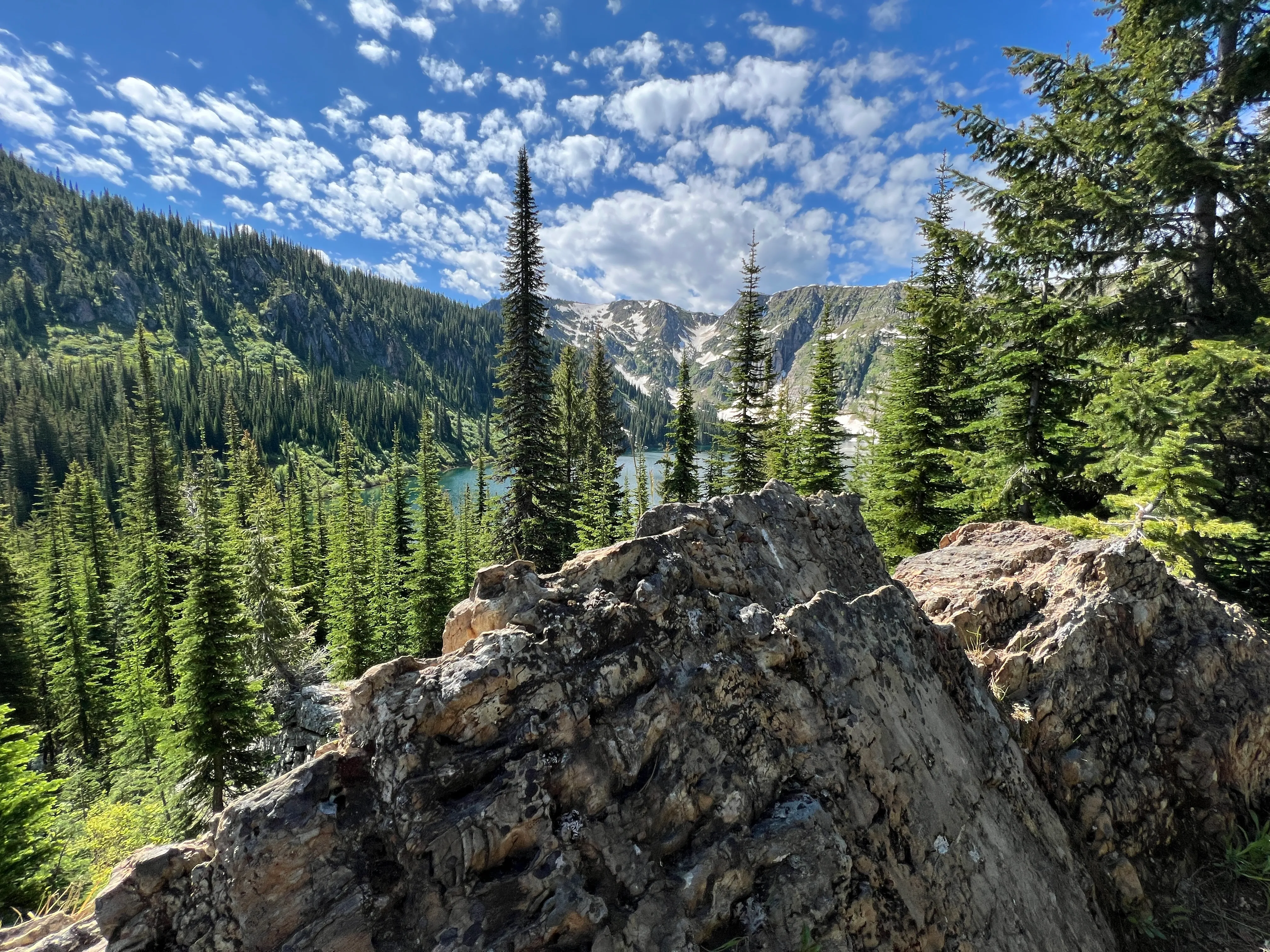 Heart and Pearl Lakes Trail