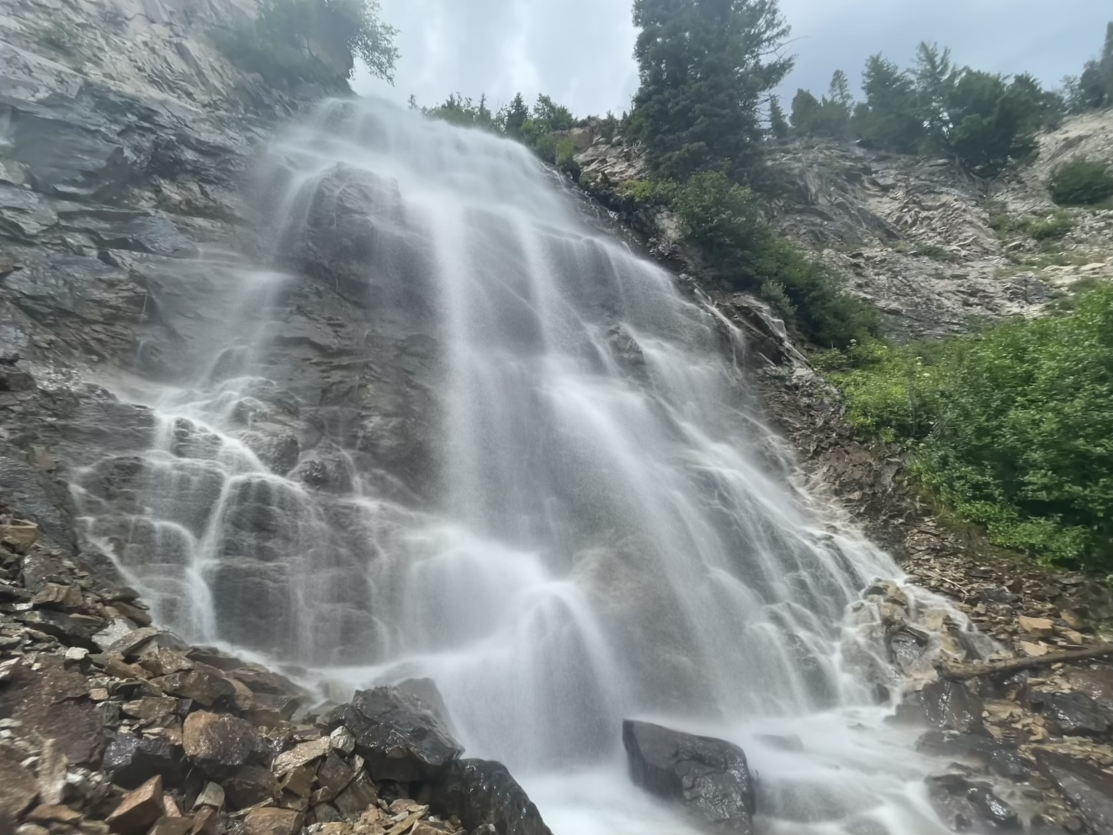 Hike from Stanley Lake to Bridal Veil Falls