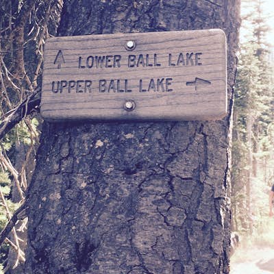 Pyramid and Ball Lakes Trail