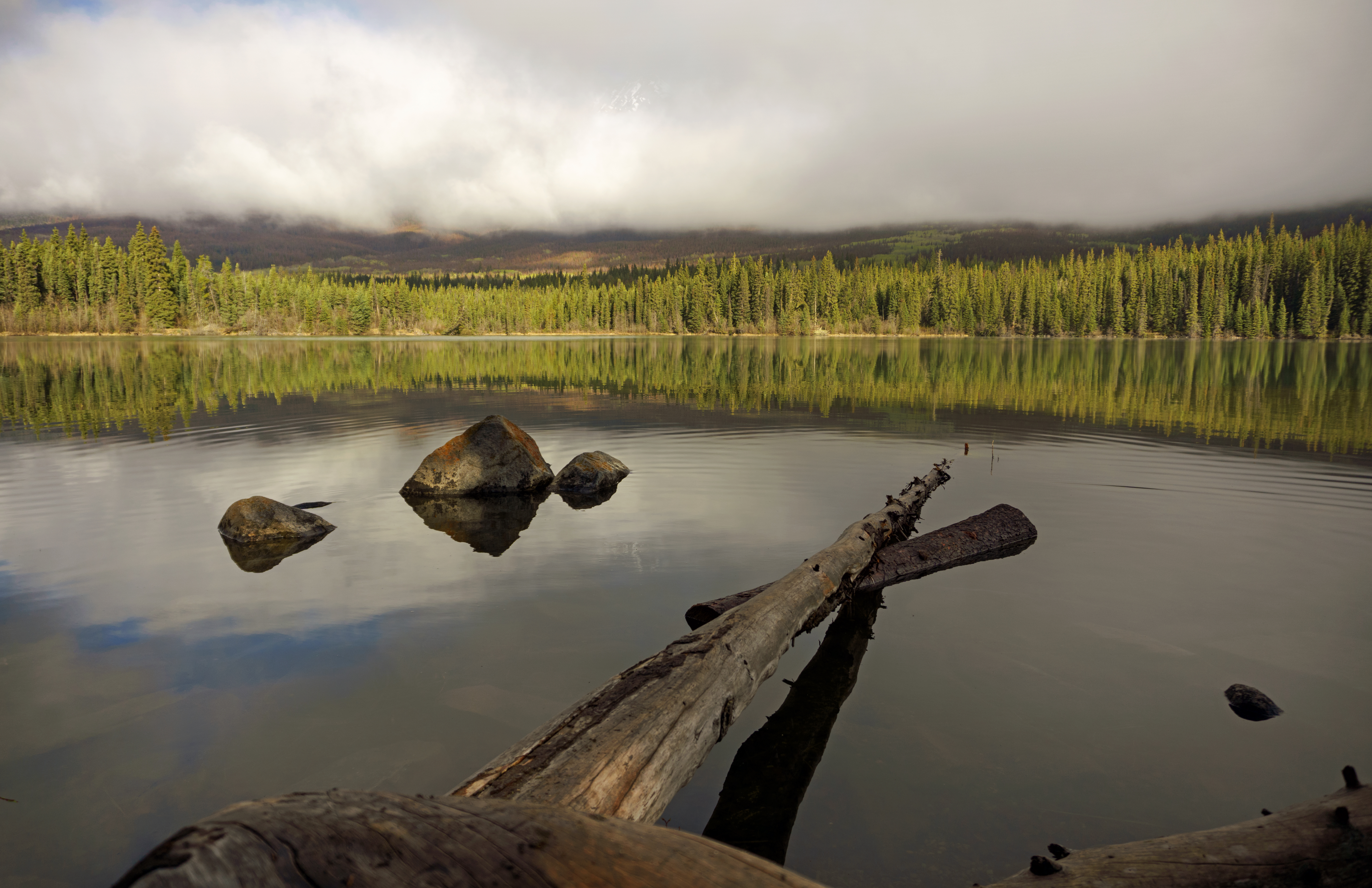 Explore Pyramid Lake