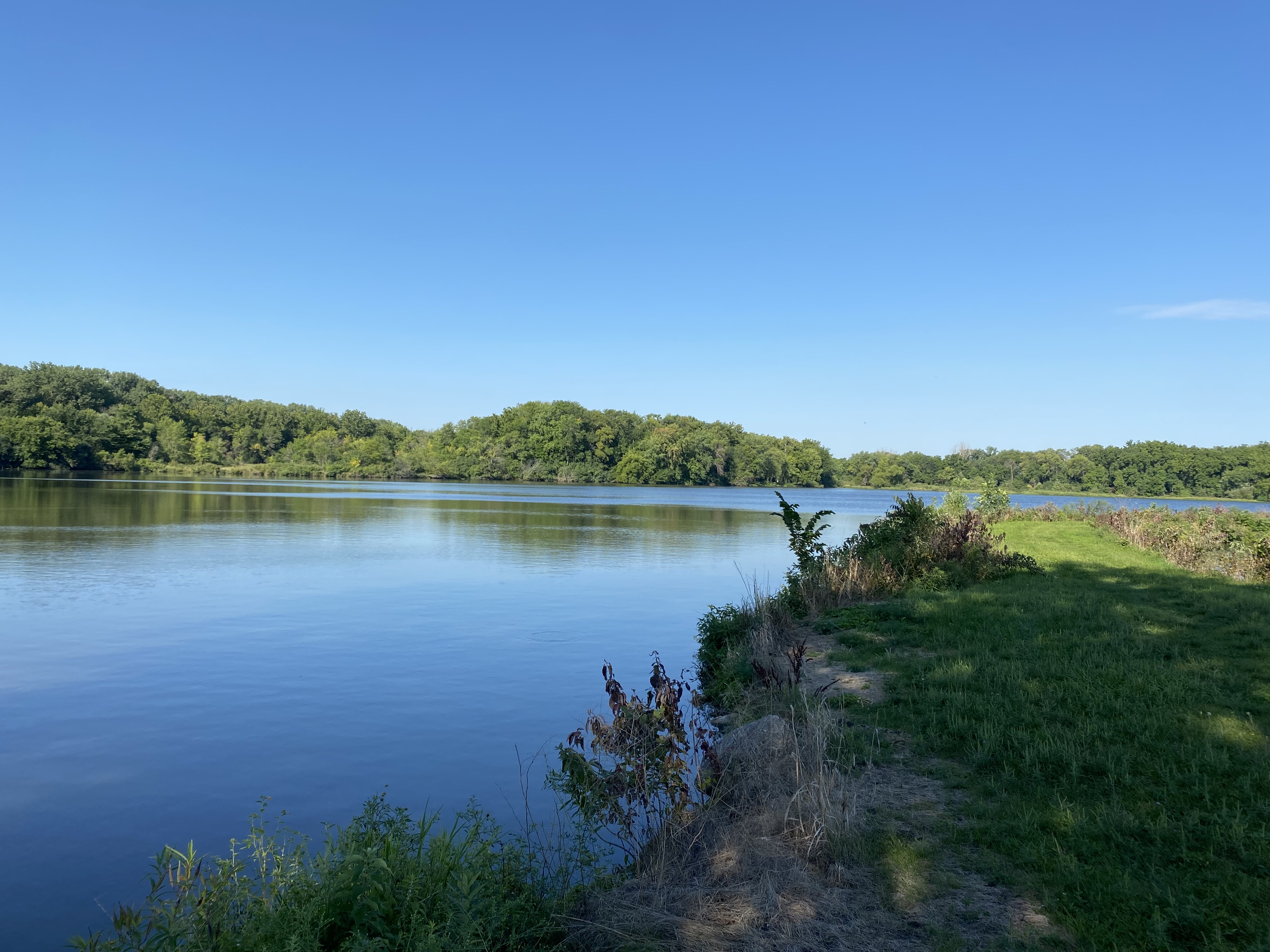 Hike Beeds Lake Trail