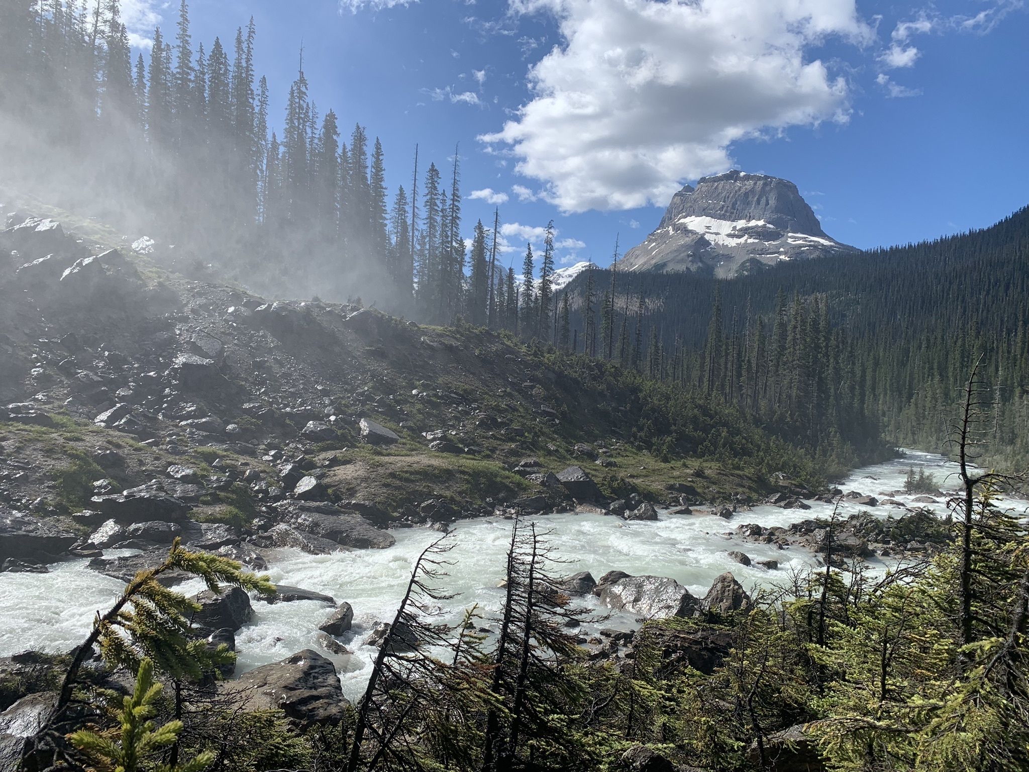 Takakkaw Falls