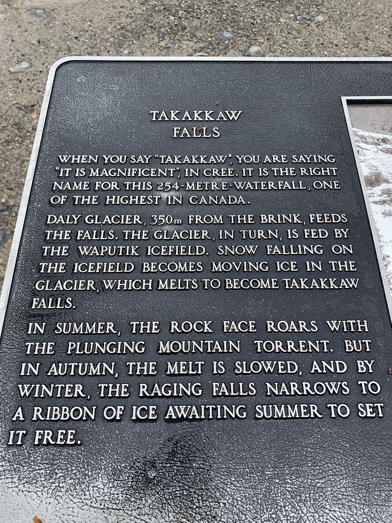 Takakkaw Falls