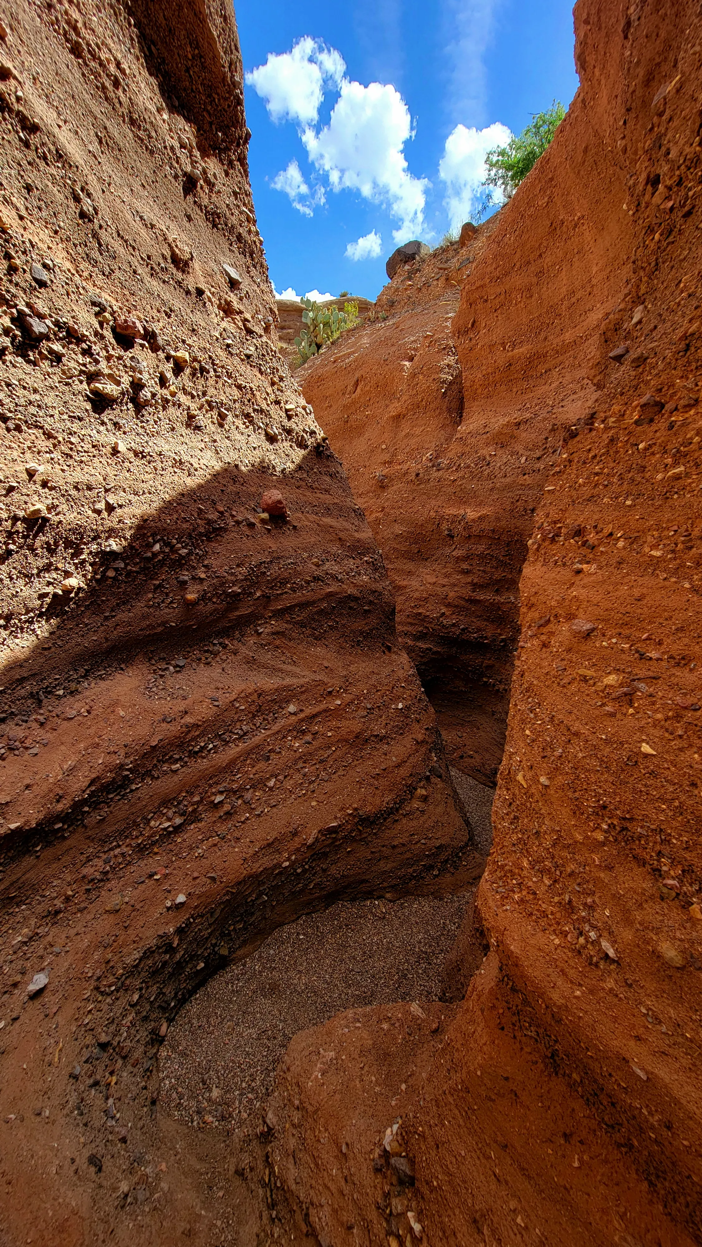 Hike the Leasburg Slot Canyon