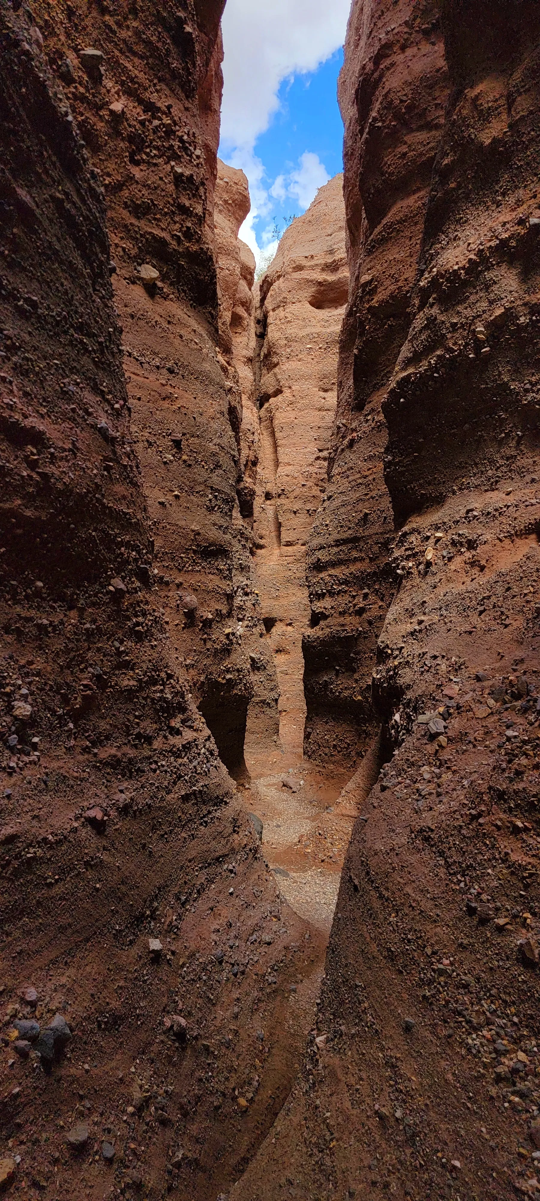 Hike the Leasburg Slot Canyon