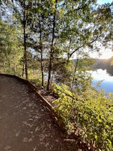 Bond Park Lake Trail