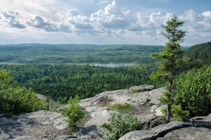 You gotta try these 10 long-distance hiking trails in the Midwest 