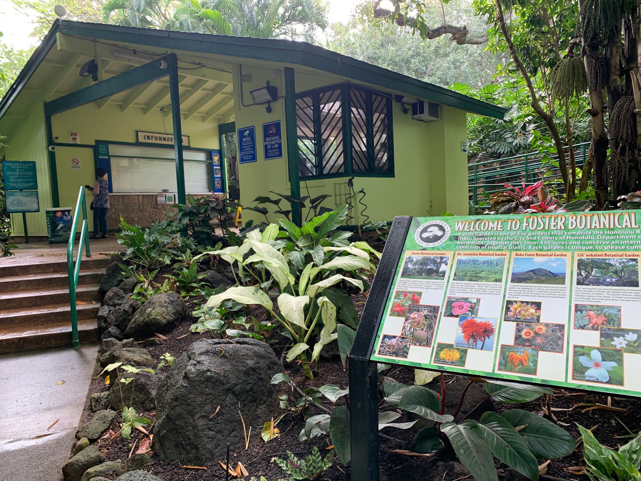 Foster Botanical Garden