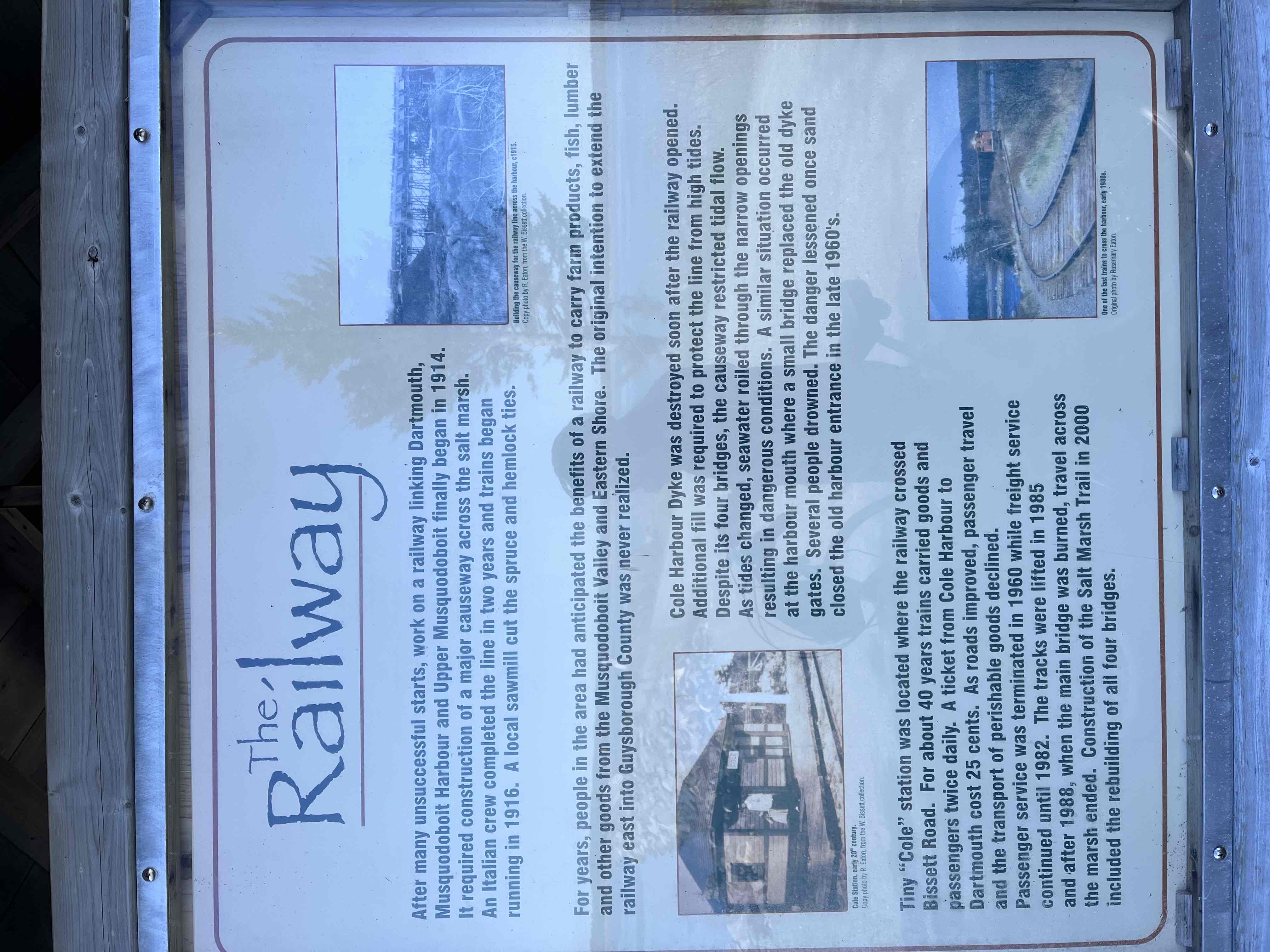 Salt Marsh Trail to Lawrencetown Beach