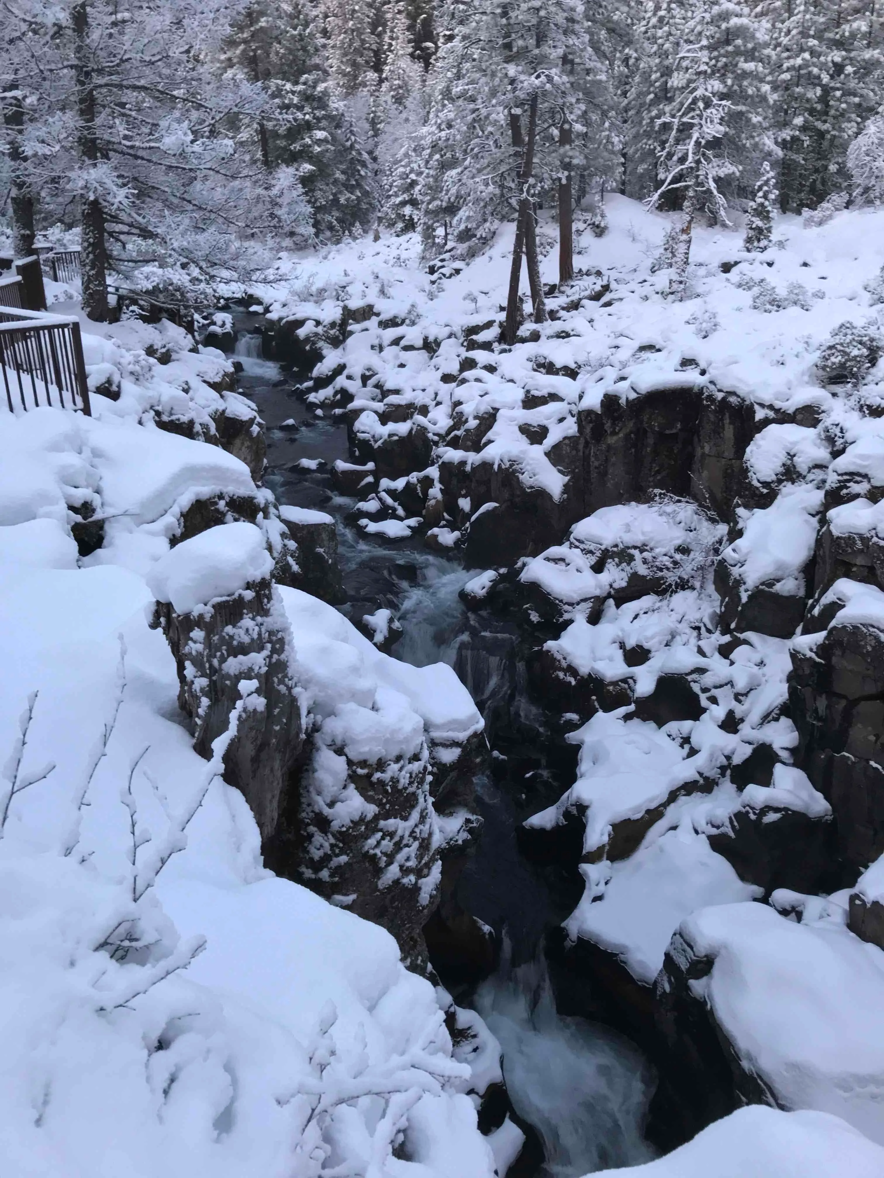 McCloud Middle Falls Short Trail