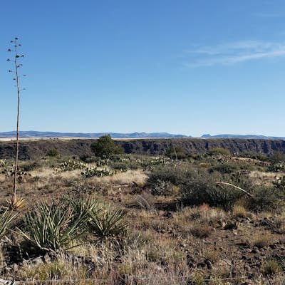 Richinbar Mine and Pueblo Trail