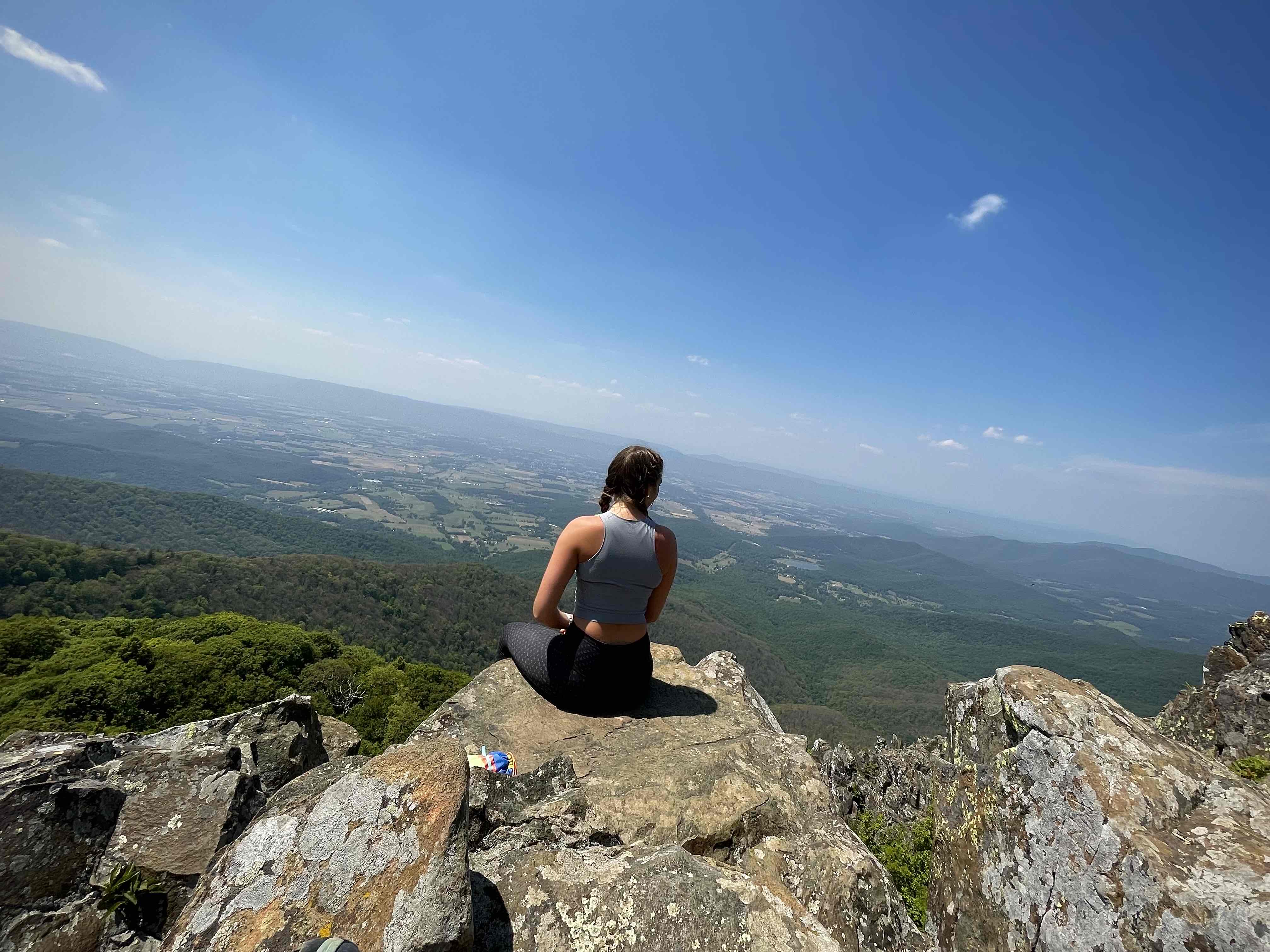 Hike to the Summit of Mt. Robertson in Shenandoah NP