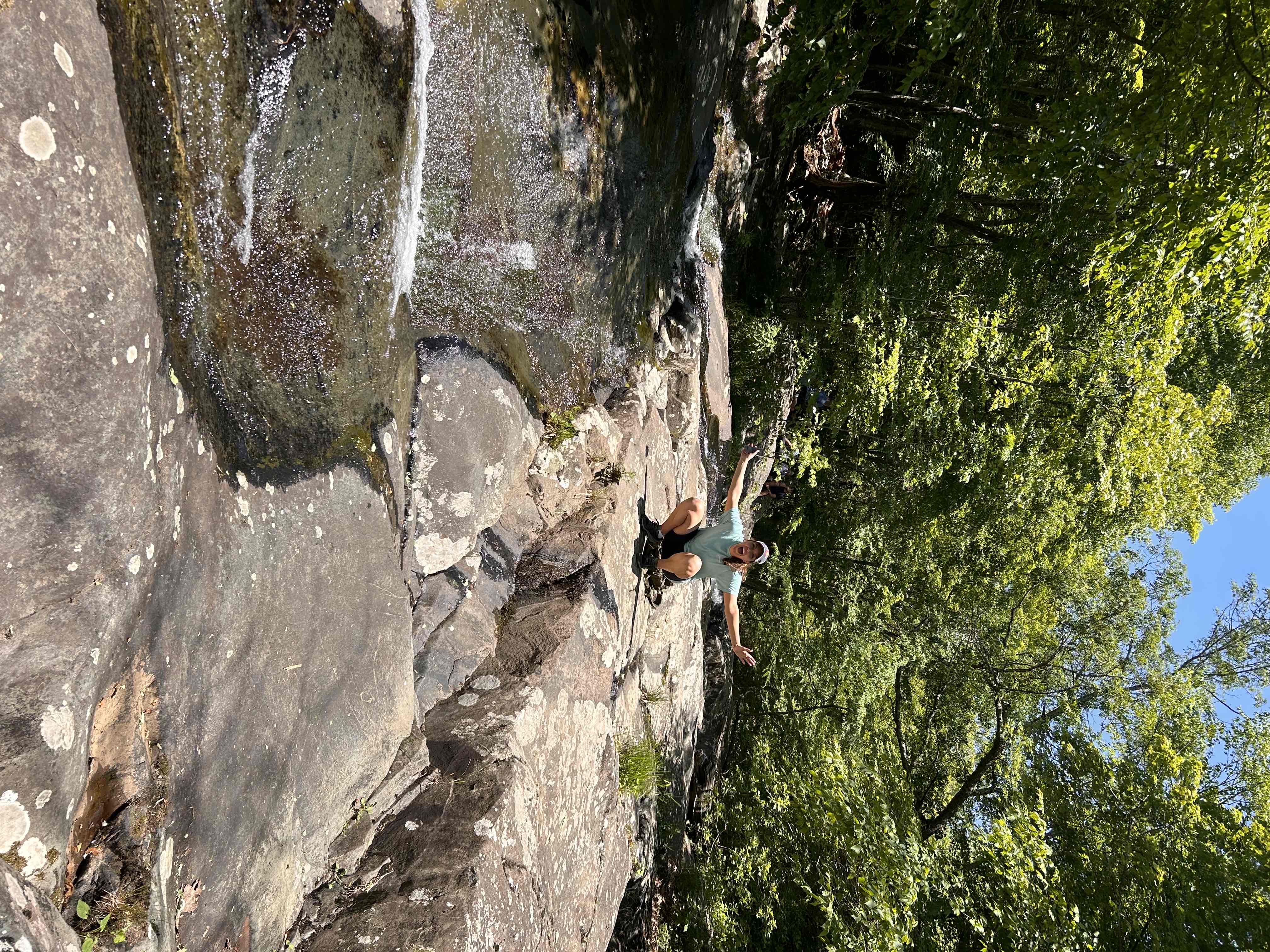 Hike to the Summit of Mt. Robertson in Shenandoah NP