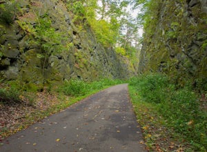 Blackhand Trail