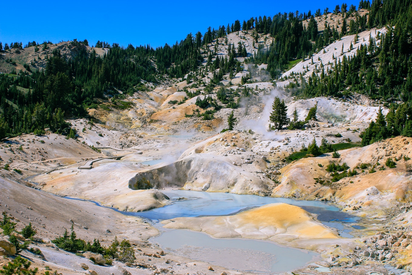 Lassen Volcanic National Park: 3 Days of Exploring and Backpacking 
