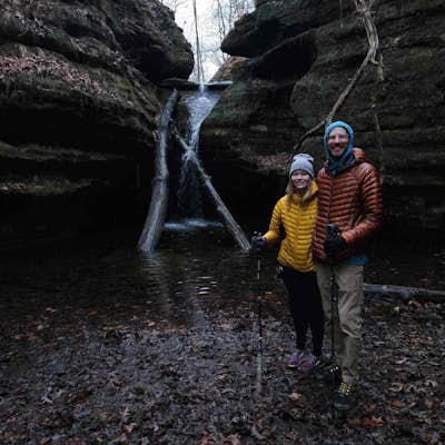 Hike Ottawa Canyon at Starved Rock State Park