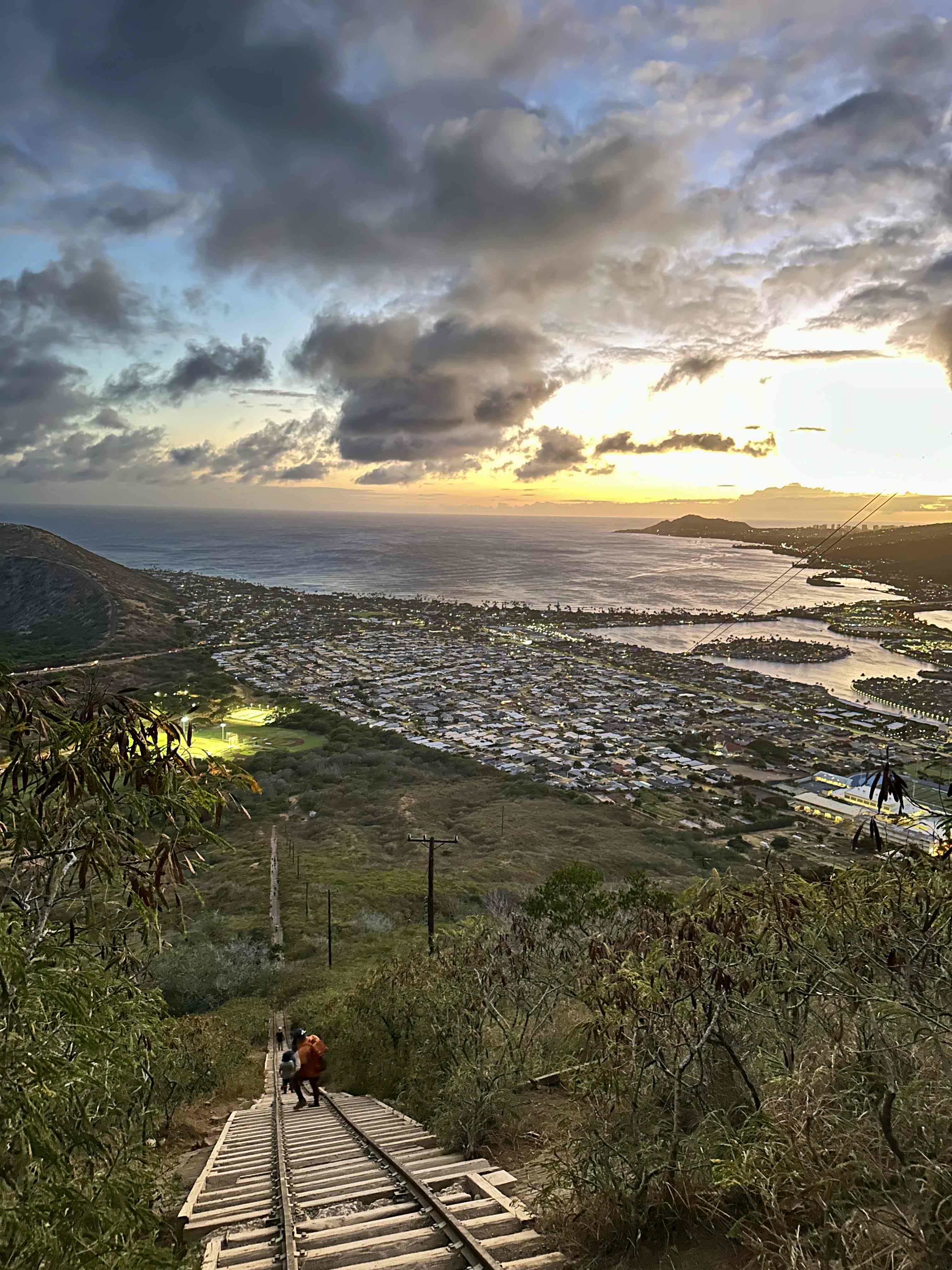 Koko Head Crater Trail