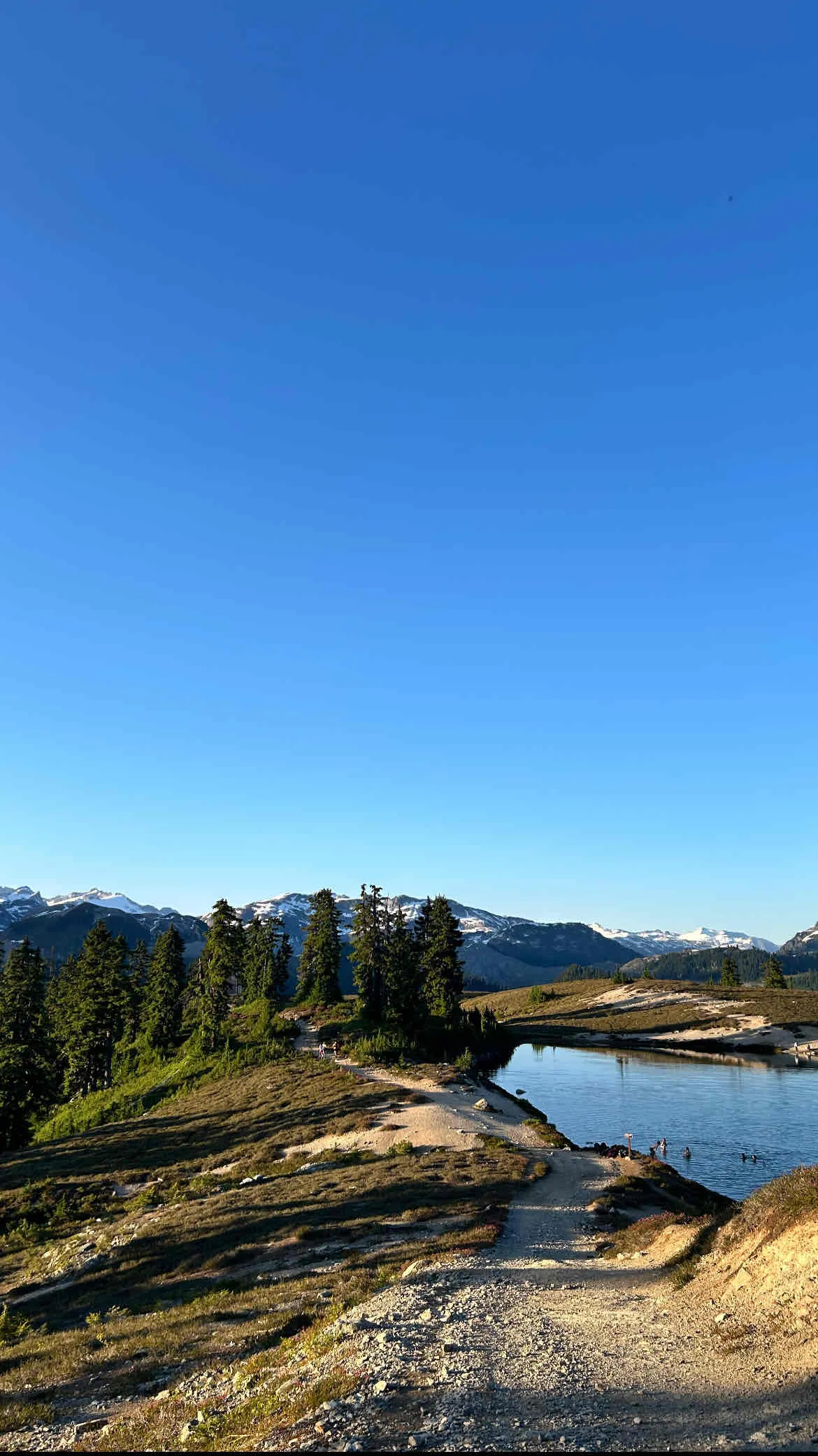 Elfin Lakes Trail
