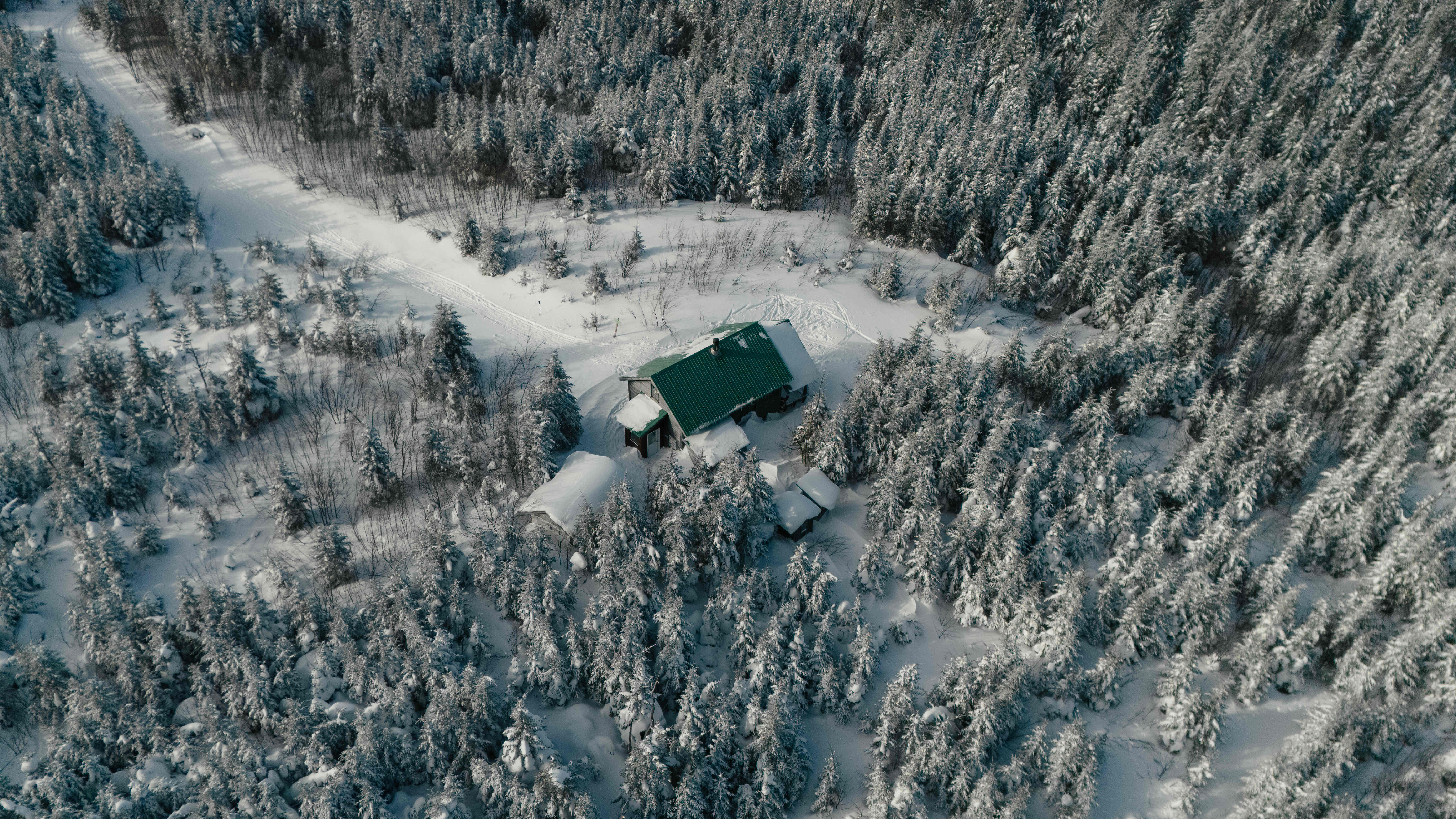Refuge Mésangeai via Montagne Noir