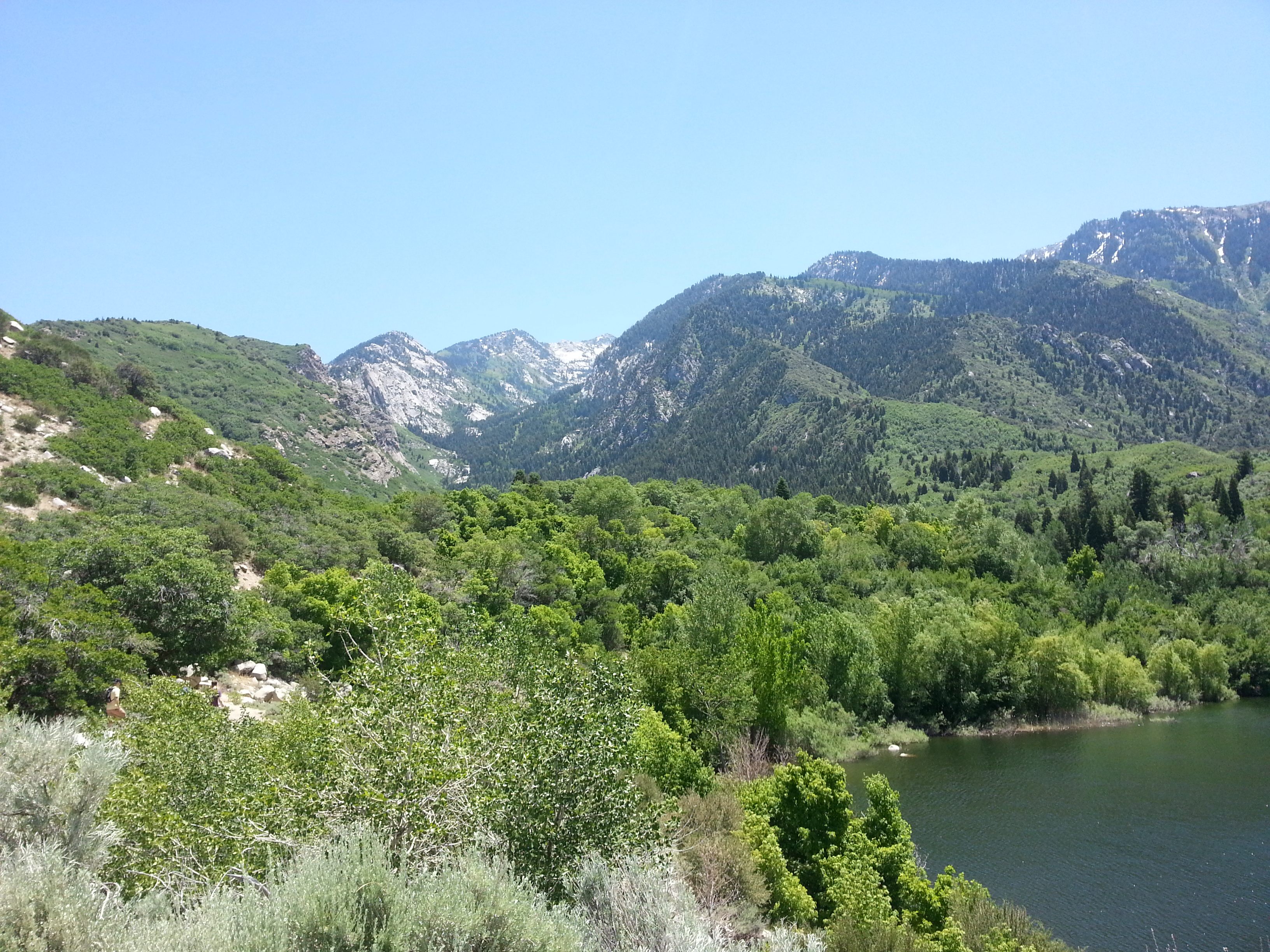 Hike Bell Canyon