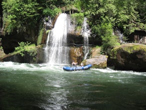 Whitewater Raft the Green River Gorge