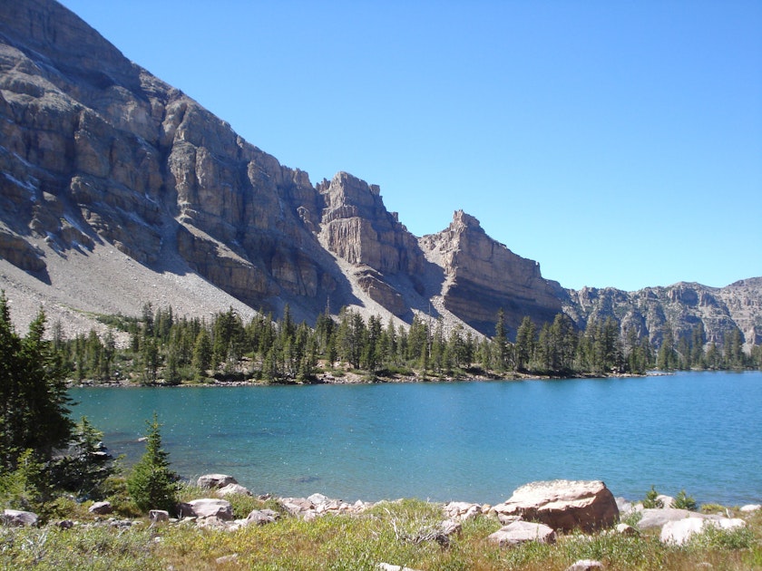 Backpack to Amethyst Lake, Christmas Meadows Trailhead