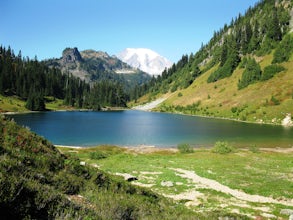 Hike and Fish the Tatoosh Lakes 