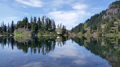 Backpack to Lake Lillian, Lillian Lake Trail