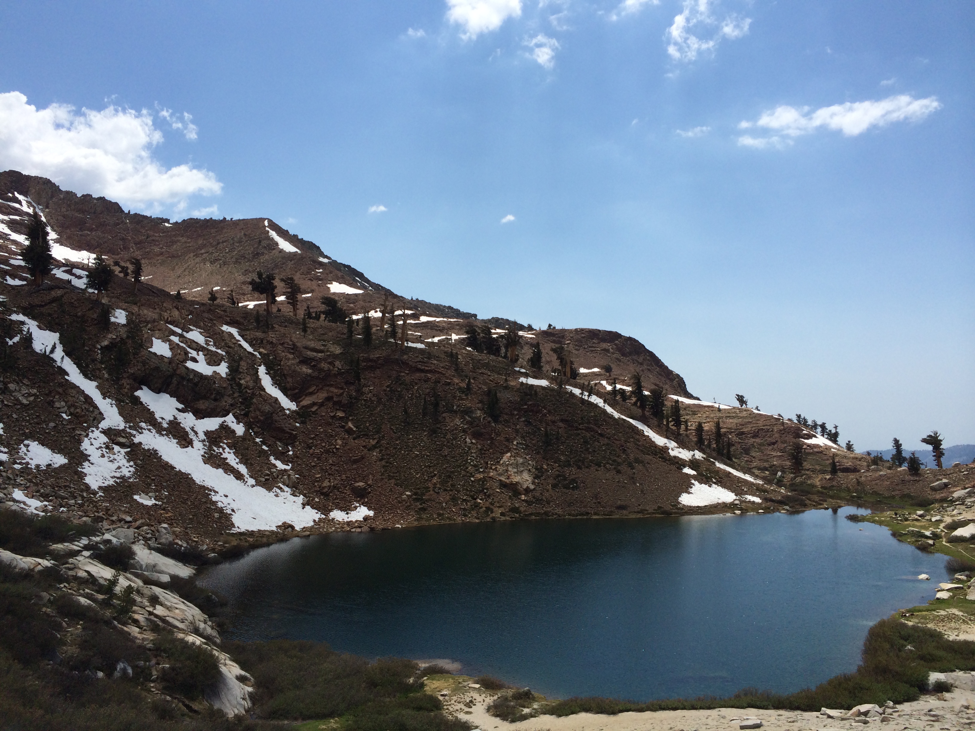 Hike to Lower Monarch Lake 